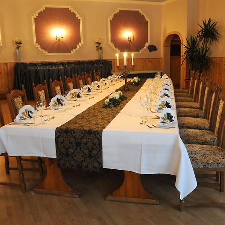 Thueringer Landhotel Edelhof Uhlstädt Zewnętrze zdjęcie