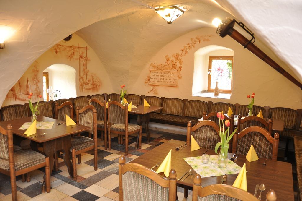 Thueringer Landhotel Edelhof Uhlstädt Zewnętrze zdjęcie